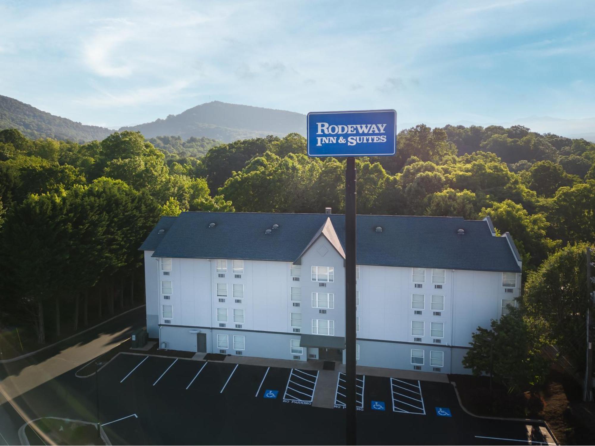 Rodeway Inn & Suites Near Outlet Mall - Asheville Exterior foto