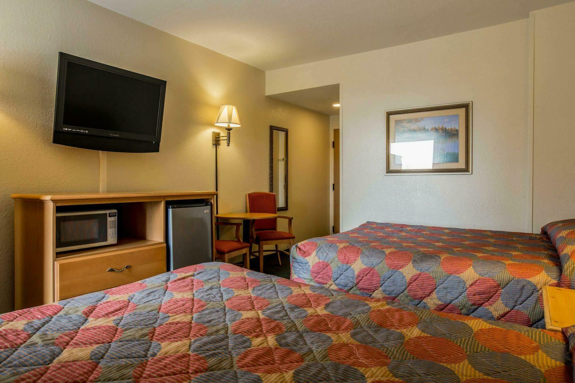 Rodeway Inn & Suites Near Outlet Mall - Asheville Exterior foto